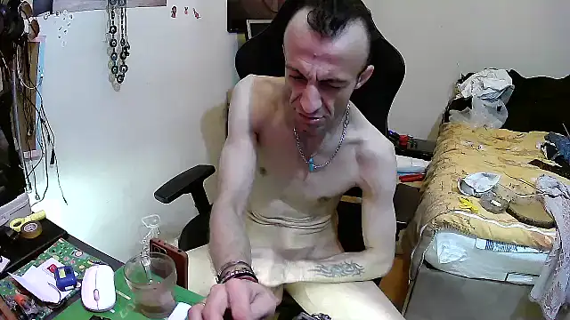 عرض كام Aktorihann