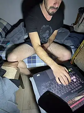 giorgakaci69 Pertunjukan Webcam