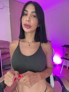 mckenzieklein Adlı Modelin Canlı XXX Sohbeti