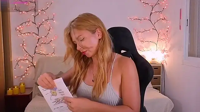 Karinchik_ 라이브 XXX 채팅