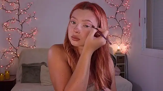 Chat +18 de Karinchik_ ao vivo