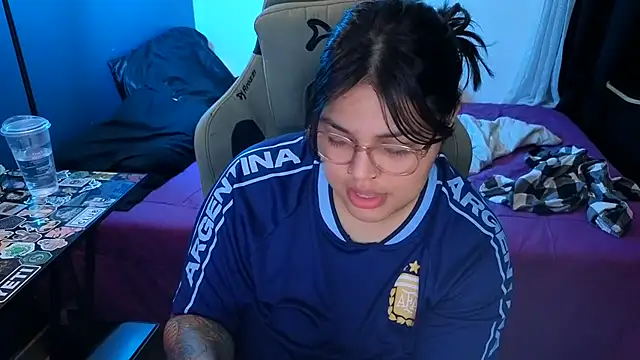 miacanela_xo's Webcam Show