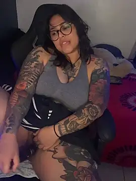 miacanela_xo Show in webcam