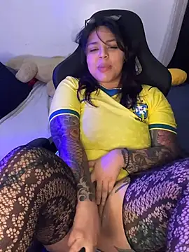 miacanela_xo Chat XXX live