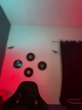 Pokazy przed kamerką – miacanela_xo