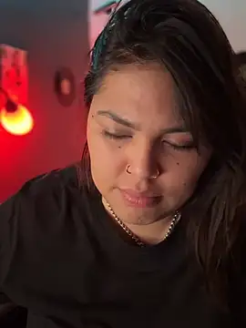 miacanela_xo Шоу с уебкамера