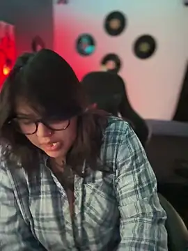 miacanela_xo's Webcam Show