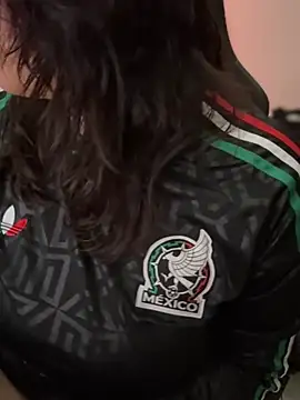 عرض كام miacanela_xo
