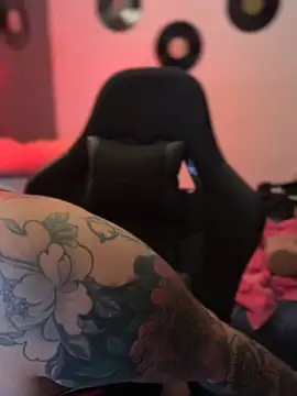 Czat XXX na żywo – miacanela_xo