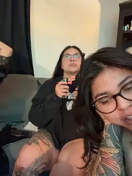 miacanela_xo's Webcam Show