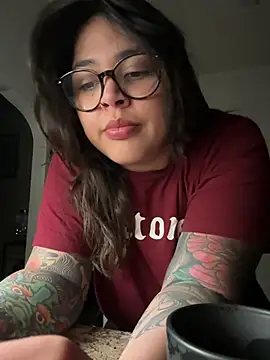miacanela_xo Adlı Modelin Web Kamerası Şovu