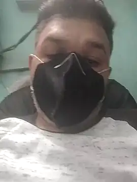 Pokazy przed kamerką – mastboyaa