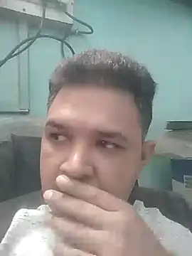 mastboyaa Show in webcam