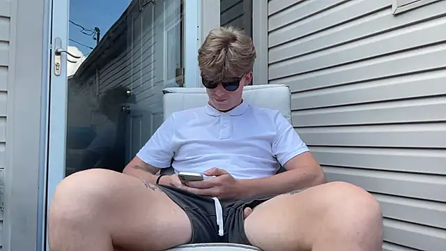 derin7inch Show in webcam