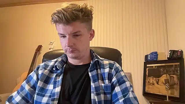 derin7inch's Webcam Show