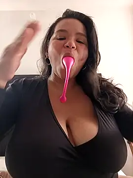 Julieta-tits Live XXX-Chat
