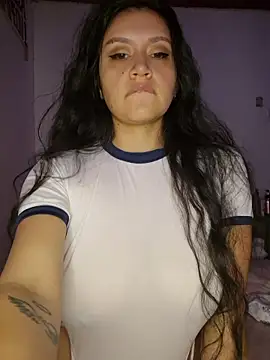 Sala de chat ao vivo de lombarlana-89