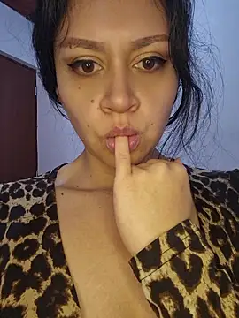 lombarlana-89 Live XXX-chat