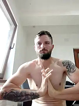 ParevePay Pertunjukan Webcam