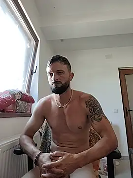 ParevePay webcam show