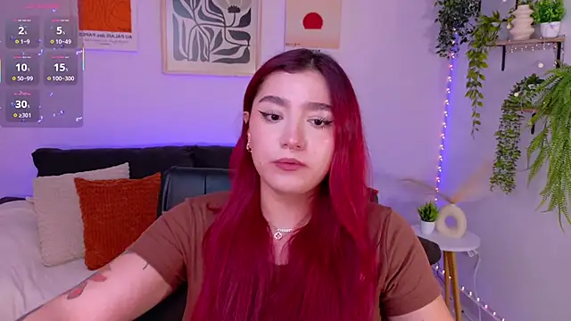 ViolettCastel Chat XXX in diretta