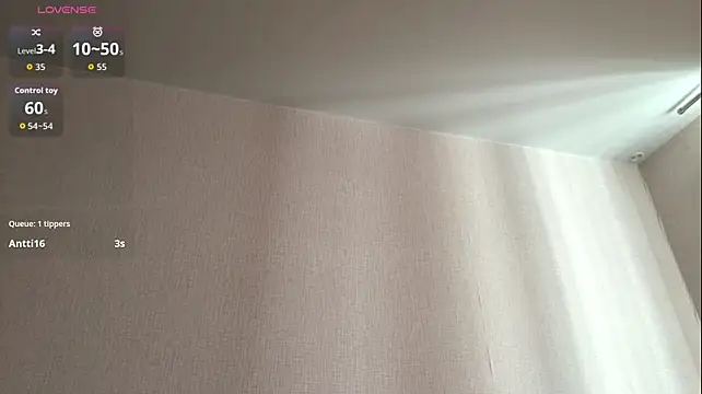 AsteriaHamel's Webcam Show