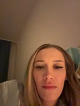 LucyAddison's Webcam Show