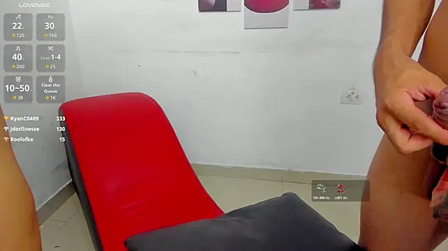 Extreme_Team8 webcam show