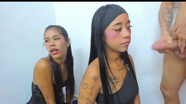 Extreme_Team8 Webcam Show