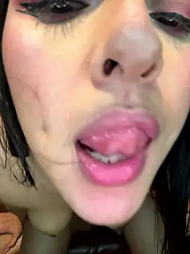 twohornys Show Webcam