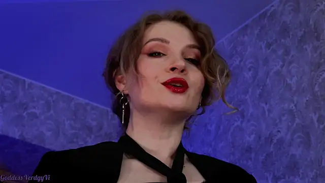 Goddess_VerdgyVi's Webcam Show