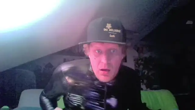 Bigthroaterboy Webcam-Show
