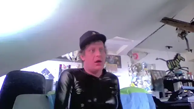 Bigthroaterboy Webcam Show