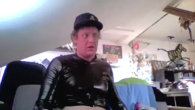 Bigthroaterboy's Webcam Show