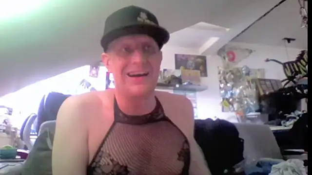 Bigthroaterboy webcam show