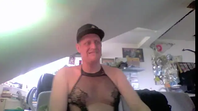 Bigthroaterboy's Webcam Show