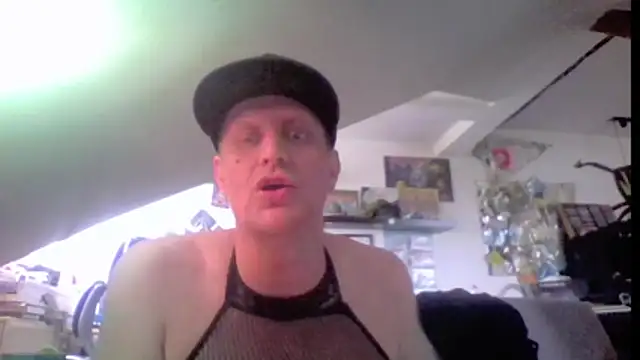 Bigthroaterboy's Webcam Show
