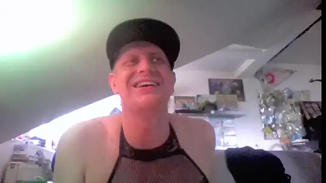 Bigthroaterboy Show Webcam