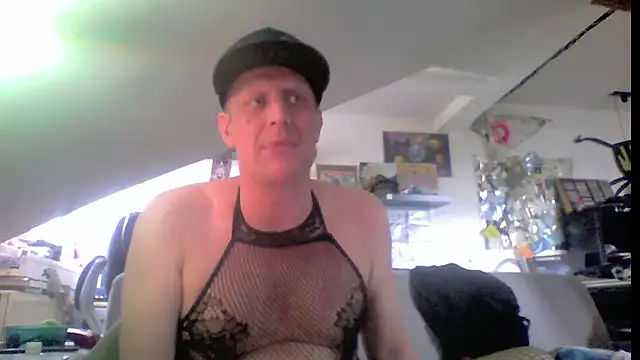 Bigthroaterboy webcam show