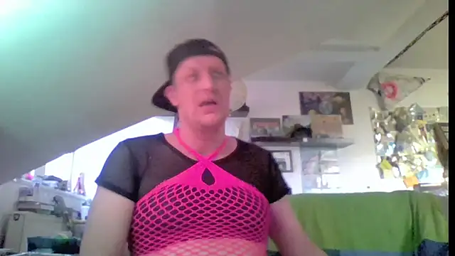 Bigthroaterboy's Webcam Show