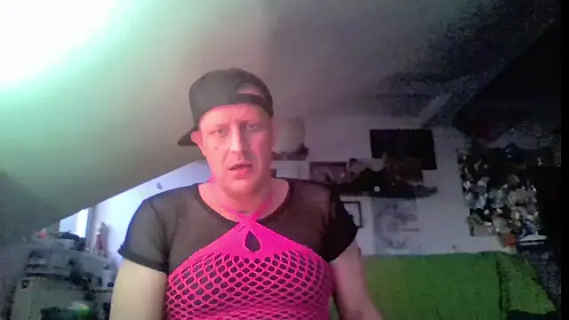 Bigthroaterboyのウェブカメラショー