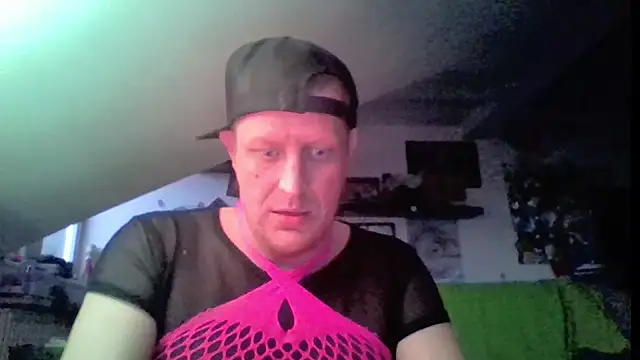Bigthroaterboy – webcam-show