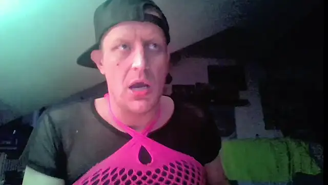 Bigthroaterboy Webcam show