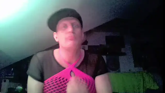 عرض كام Bigthroaterboy
