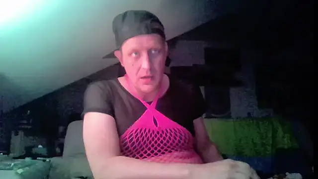 Bigthroaterboy Adlı Modelin Web Kamerası Şovu