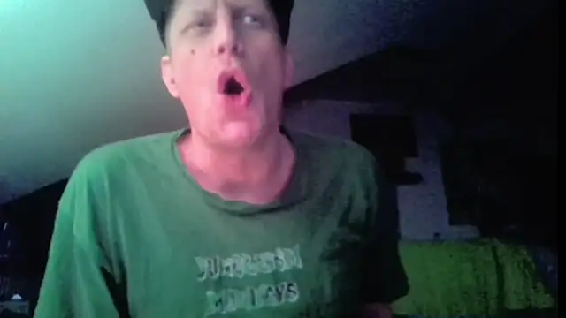Bigthroaterboy webcam show