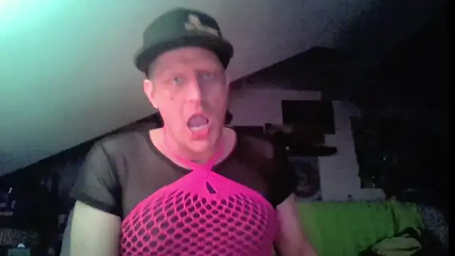 Bigthroaterboy – webcam-show