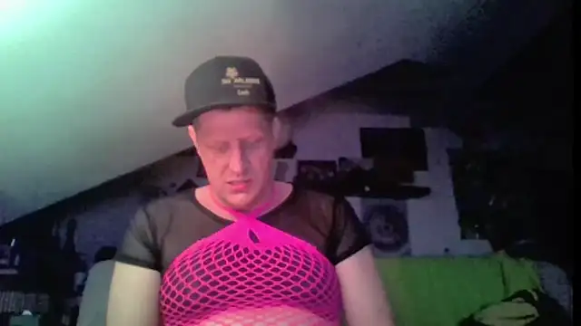 Show Webcam de Bigthroaterboy