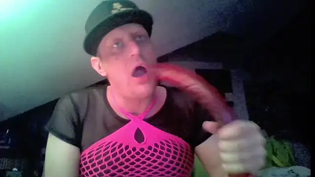 Bigthroaterboy – webcam-show