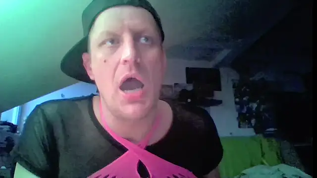 Bigthroaterboy Webcamshow